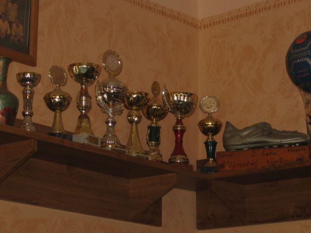 trofeje + hřiště