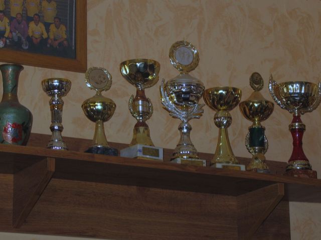 trofeje + hřiště
